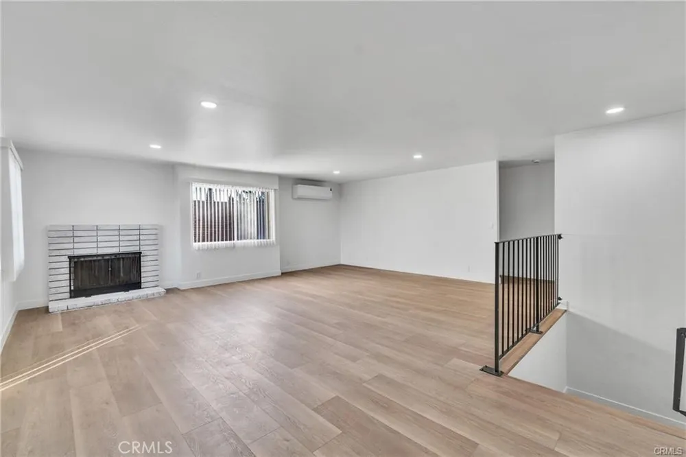 625 Orizaba #6 Long Beach, CA 90814