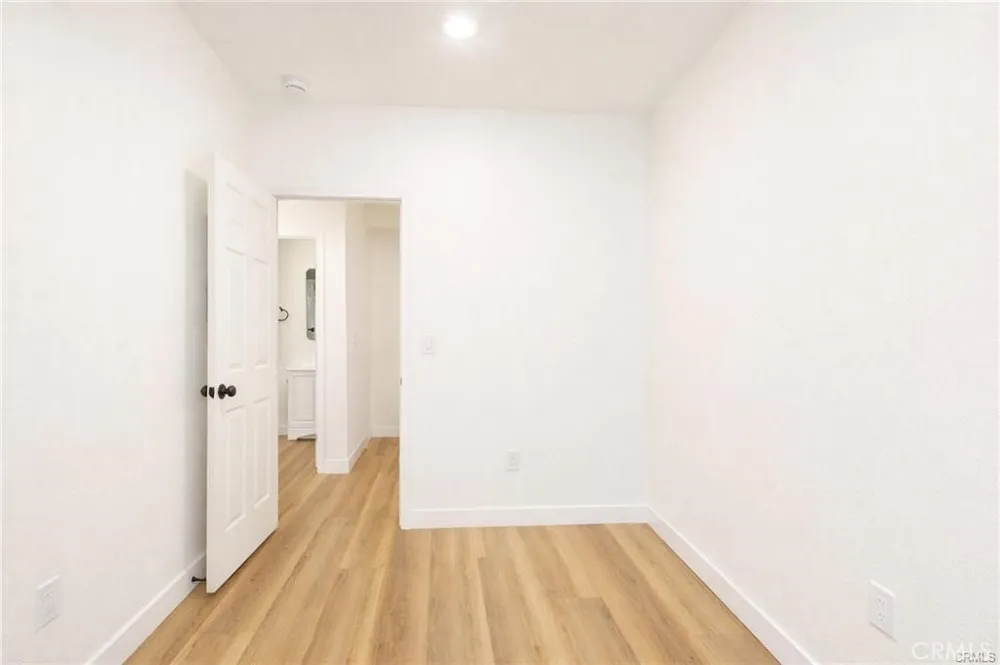 625 Orizaba #6 Long Beach, CA 90814