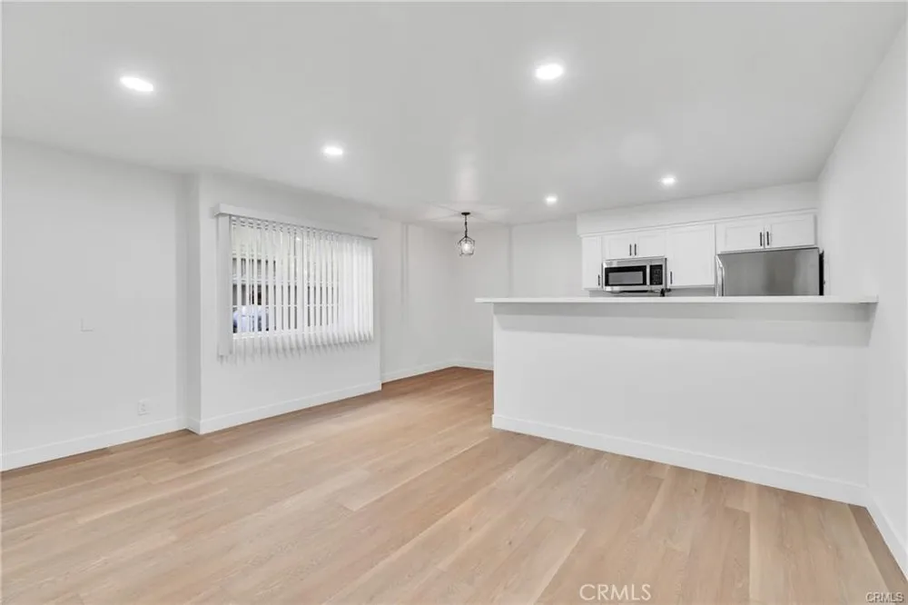625 Orizaba #6 Long Beach, CA 90814