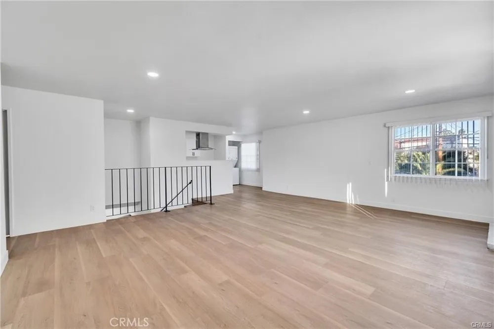 625 Orizaba #6 Long Beach, CA 90814