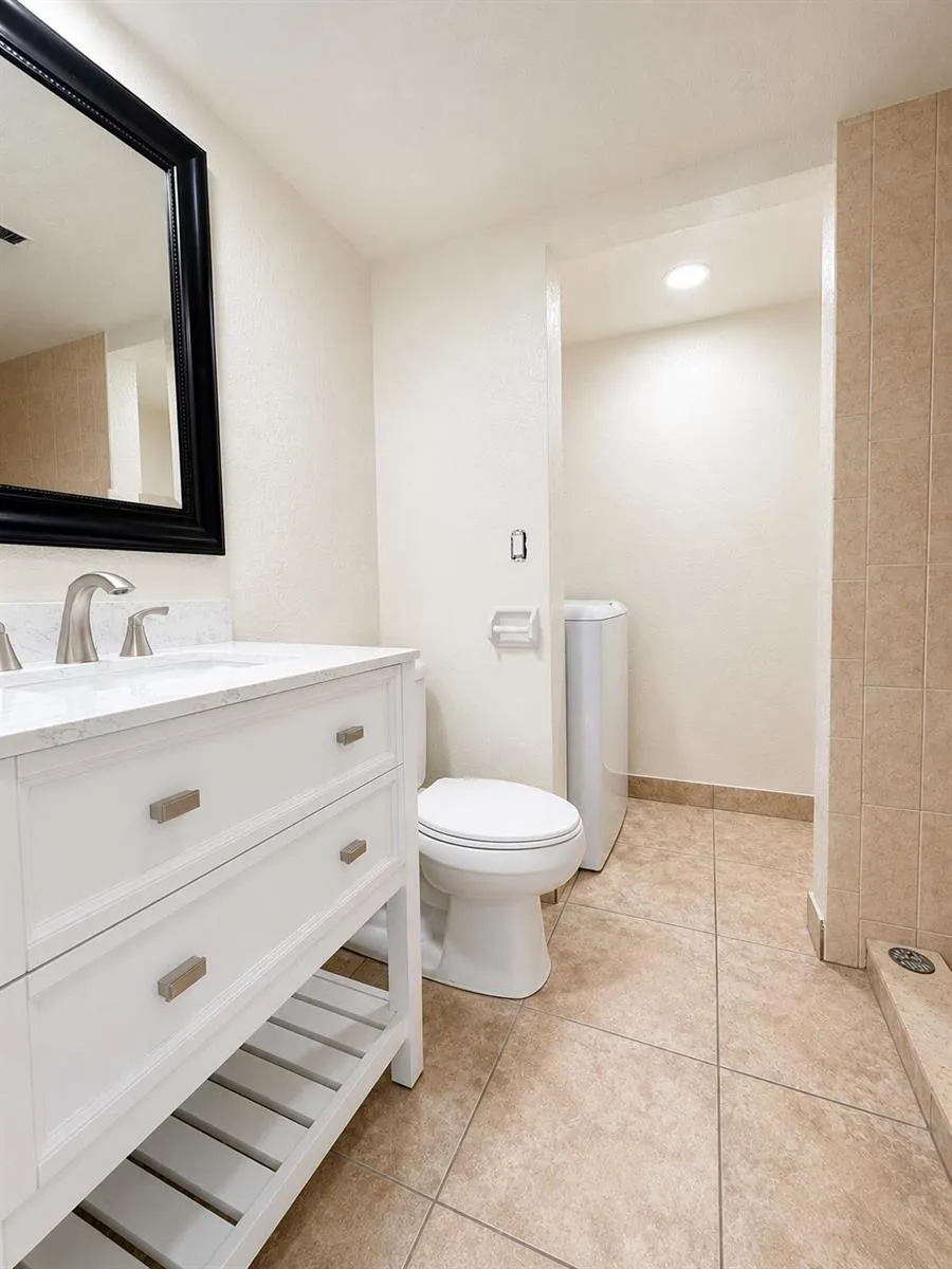 256 Lake Arbor Drive Palm Springs, FL 33461