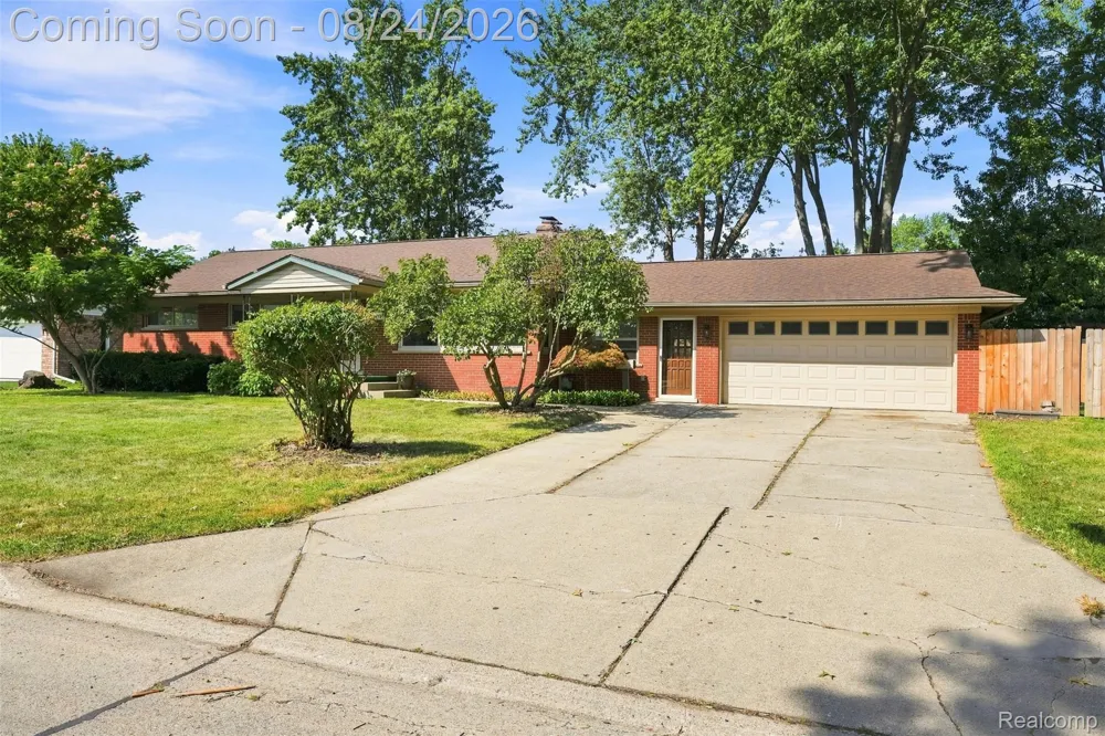 14370 Helen Street Southgate City, MI 48195