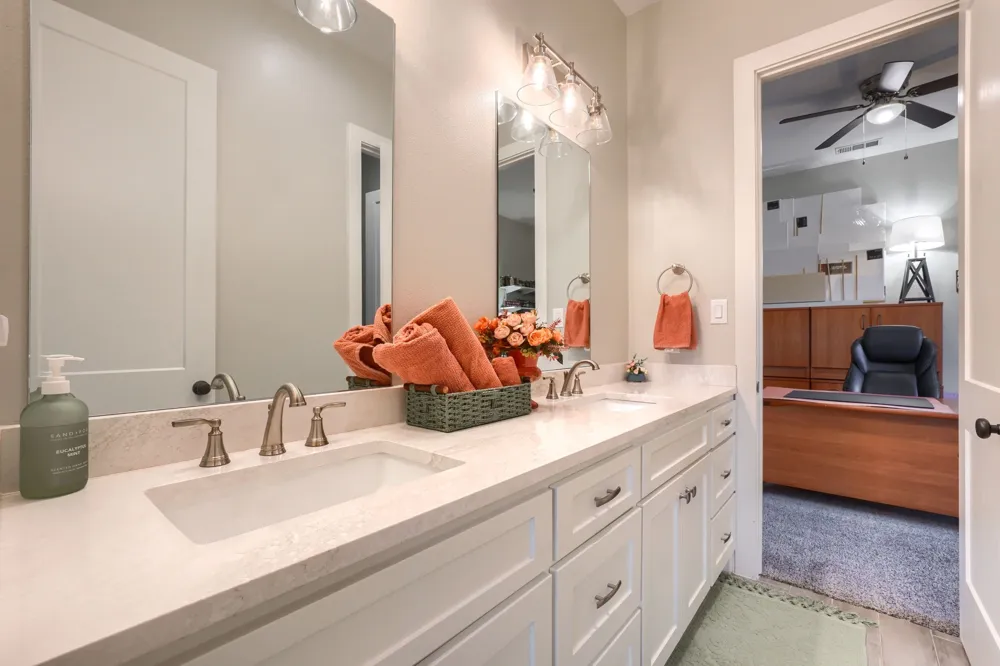 1318 Oak Trail Quinlan, TX 75474
