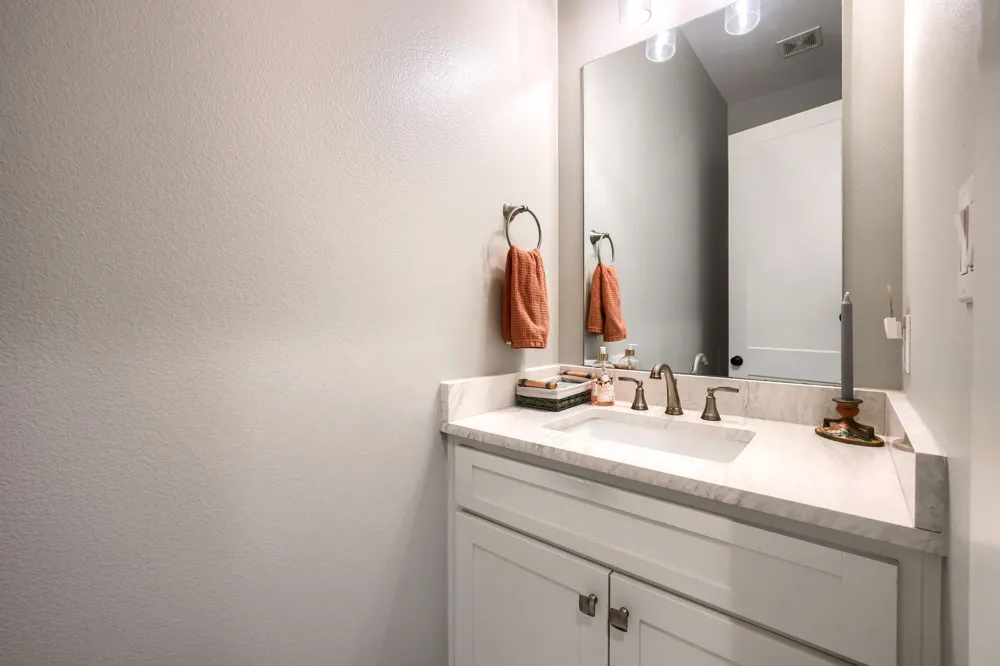 1318 Oak Trail Quinlan, TX 75474
