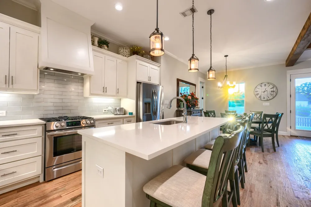 1318 Oak Trail Quinlan, TX 75474