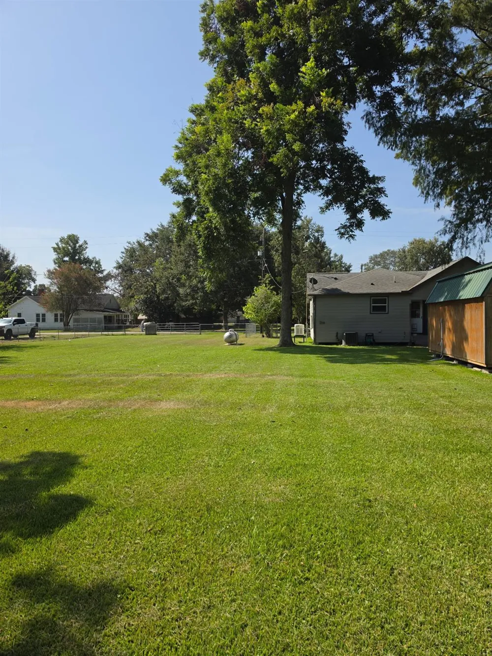 150 County Road 2359 Liberty, TX 77575