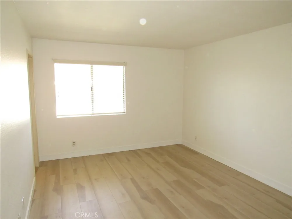 1099 W Ontario Corona, CA 92882