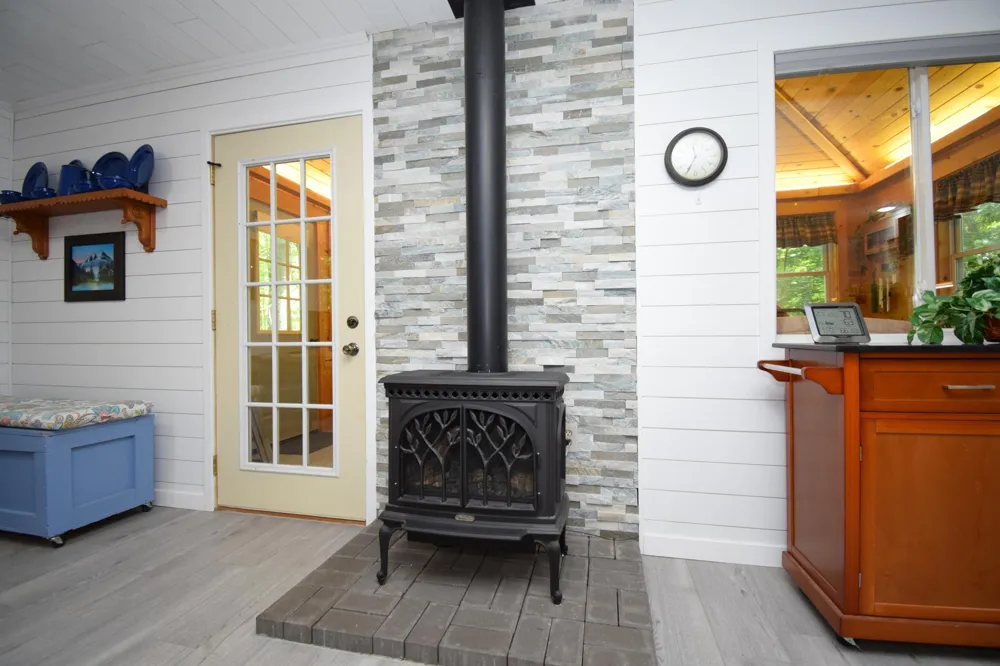 N4082 Deep Lake Road Sarona, WI 54870