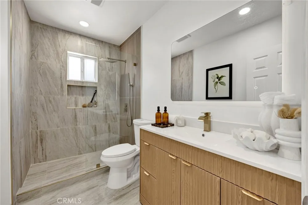 861 Grant Glendale, CA 91202