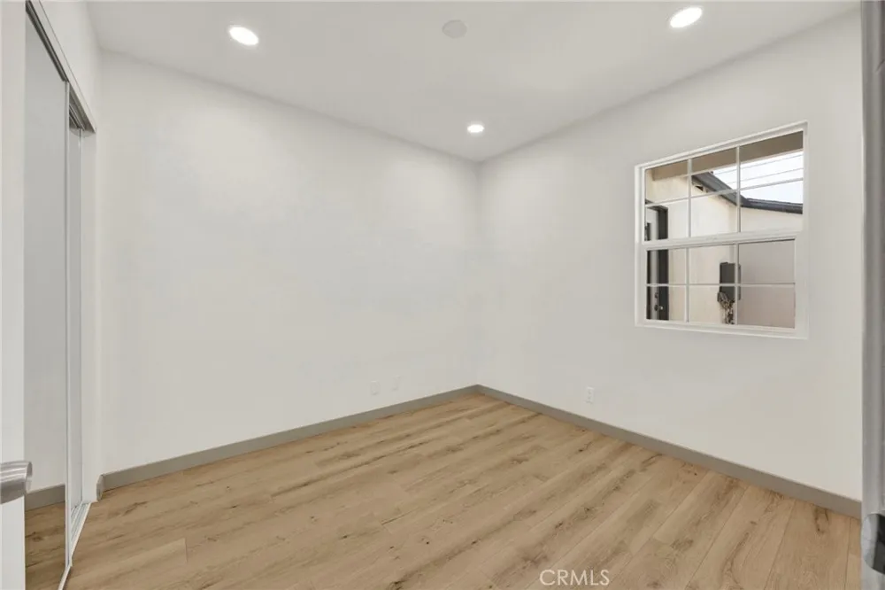 861 Grant Glendale, CA 91202