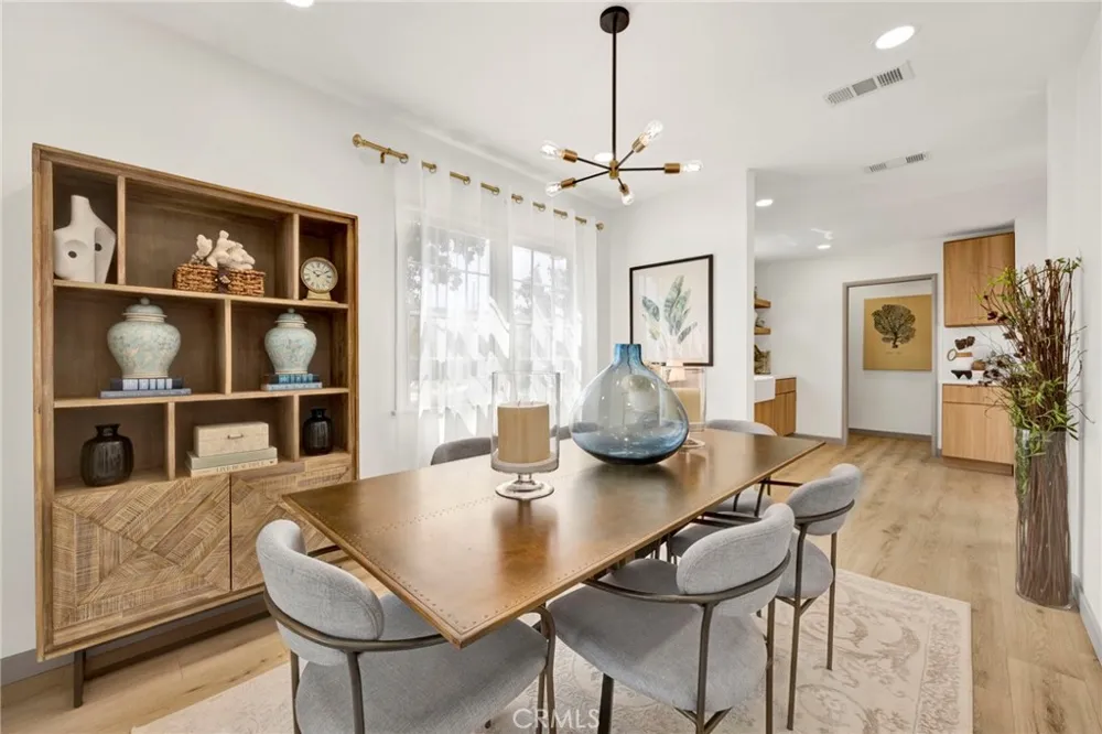 861 Grant Glendale, CA 91202