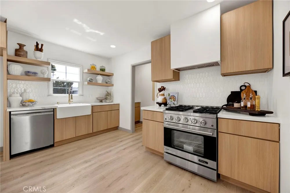 861 Grant Glendale, CA 91202