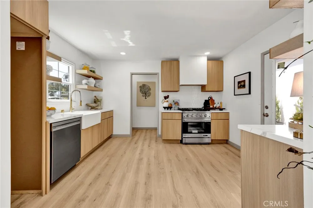 861 Grant Glendale, CA 91202