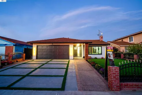 2834 Rainwood Court