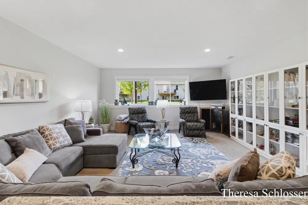 944 Bellview Meadow Drive SW #28 Byron Center, MI 49315