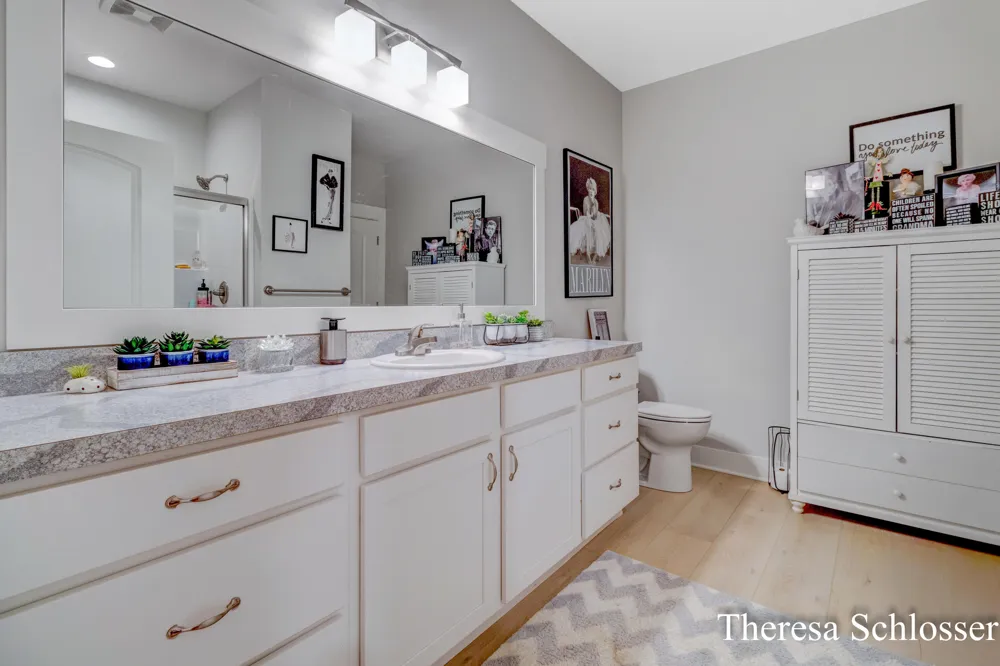 944 Bellview Meadow Drive SW #28 Byron Center, MI 49315