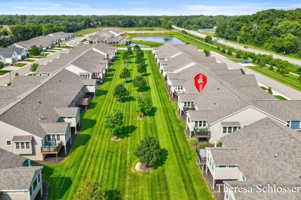 944 Bellview Meadow Drive SW #28 Byron Center, MI 49315