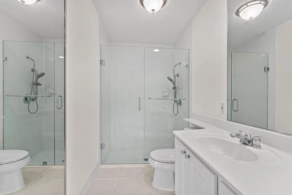 693 HUDSON BAY DRIVE Palm Beach Gardens, FL 33410