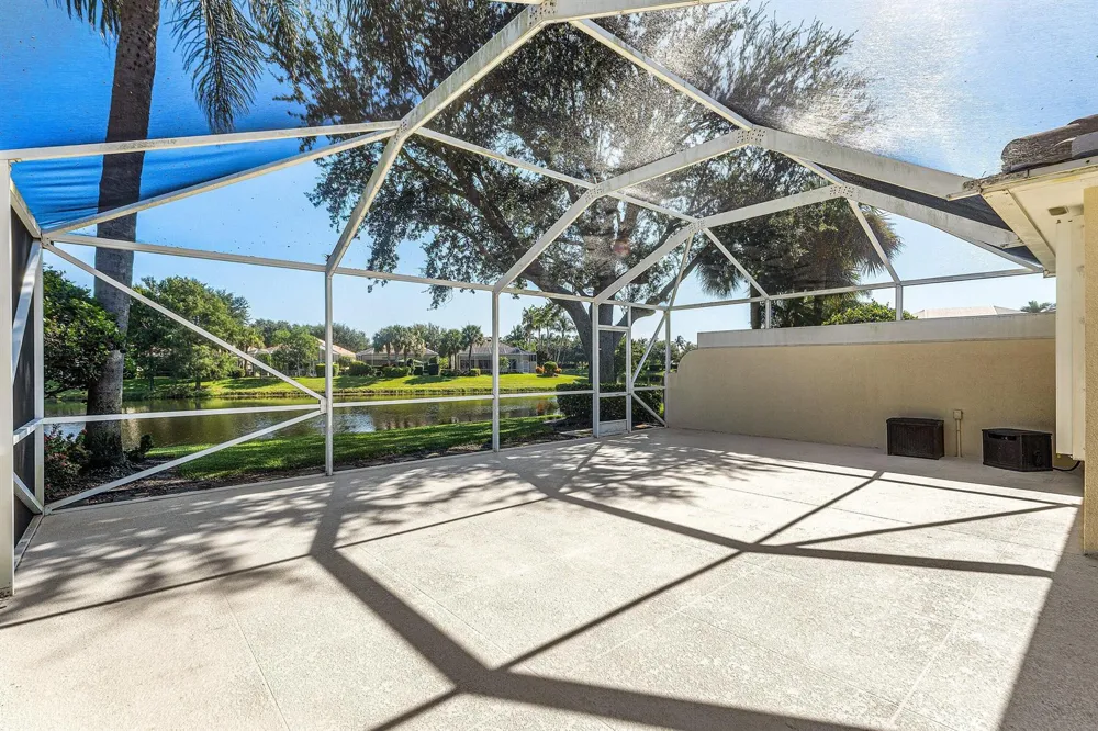 693 HUDSON BAY DRIVE Palm Beach Gardens, FL 33410