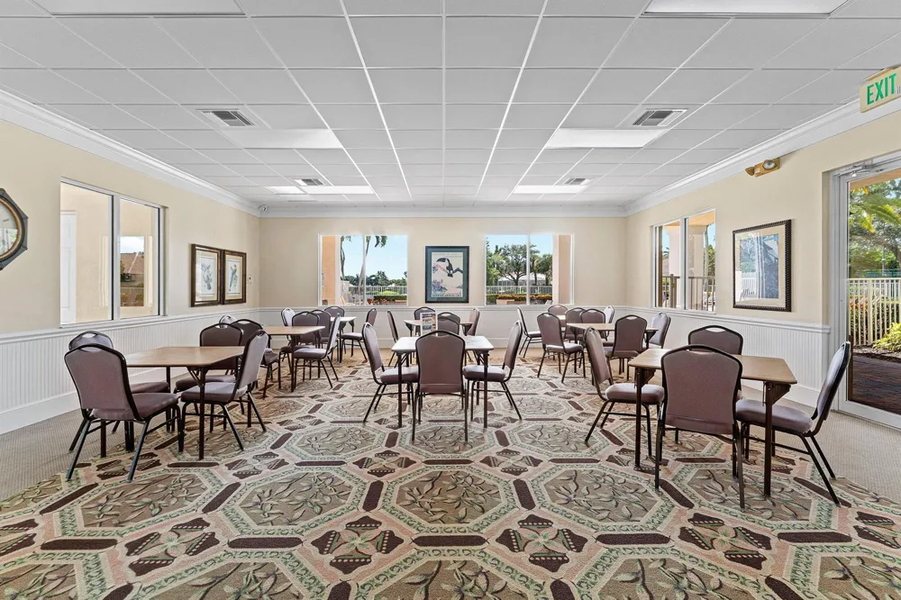 693 HUDSON BAY DRIVE Palm Beach Gardens, FL 33410