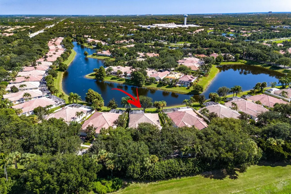 693 HUDSON BAY DRIVE Palm Beach Gardens, FL 33410