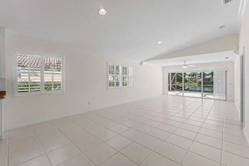 693 HUDSON BAY DRIVE Palm Beach Gardens, FL 33410
