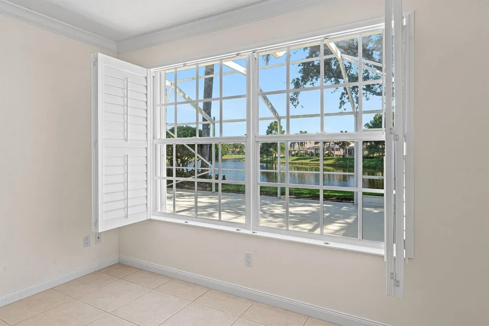 693 HUDSON BAY DRIVE Palm Beach Gardens, FL 33410