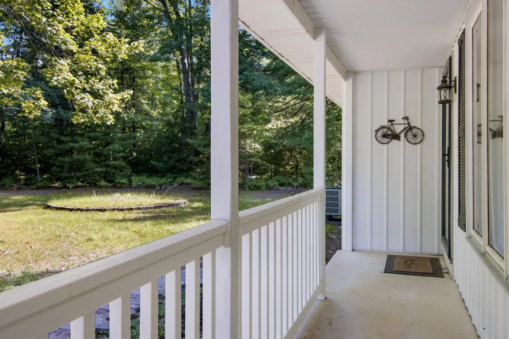 5896 Betsie River Road Grant Township, MI 49643