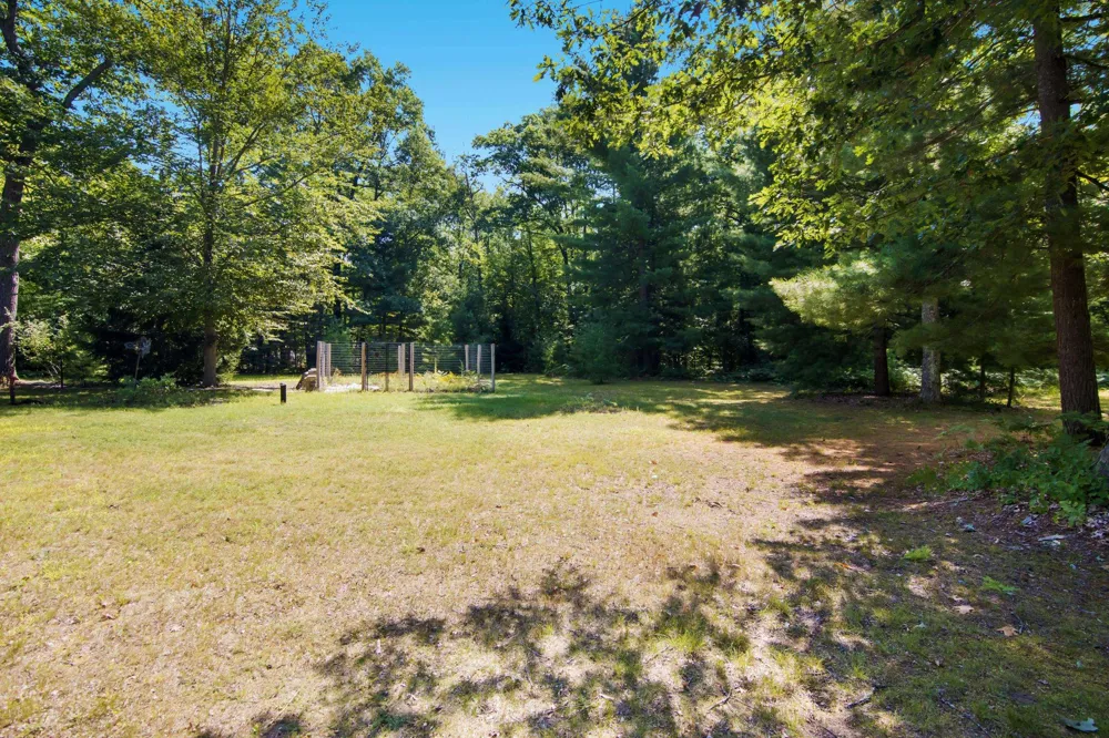 5896 Betsie River Road Grant Township, MI 49643