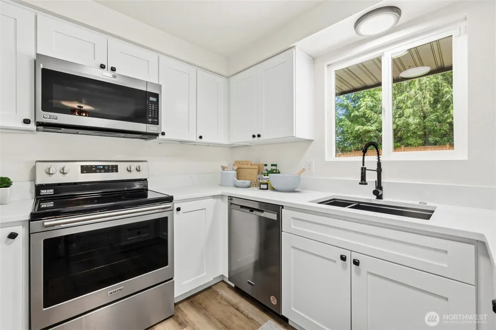 11422 31st Avenue SE Everett, WA 98208