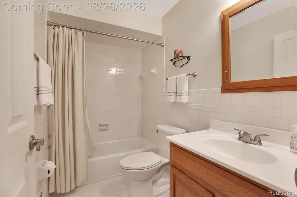 20216 Rippling Lane Northville Township, MI 48167