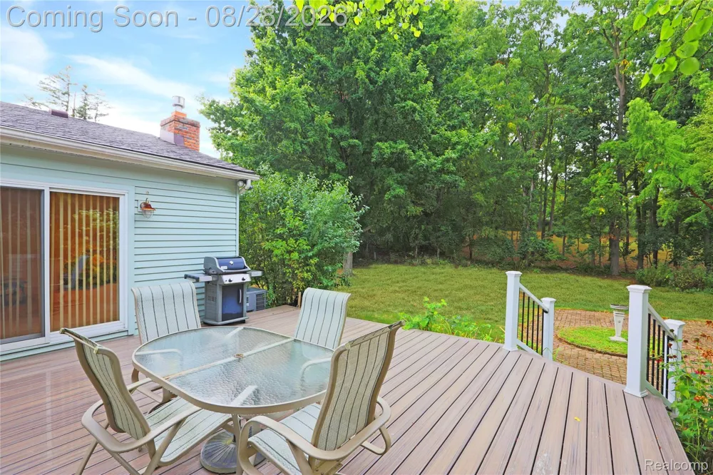 20216 Rippling Lane Northville Township, MI 48167