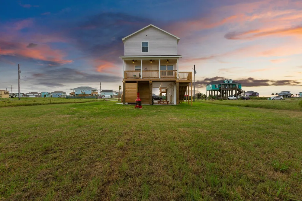 18103 Shaman Drive Galveston, TX 77554