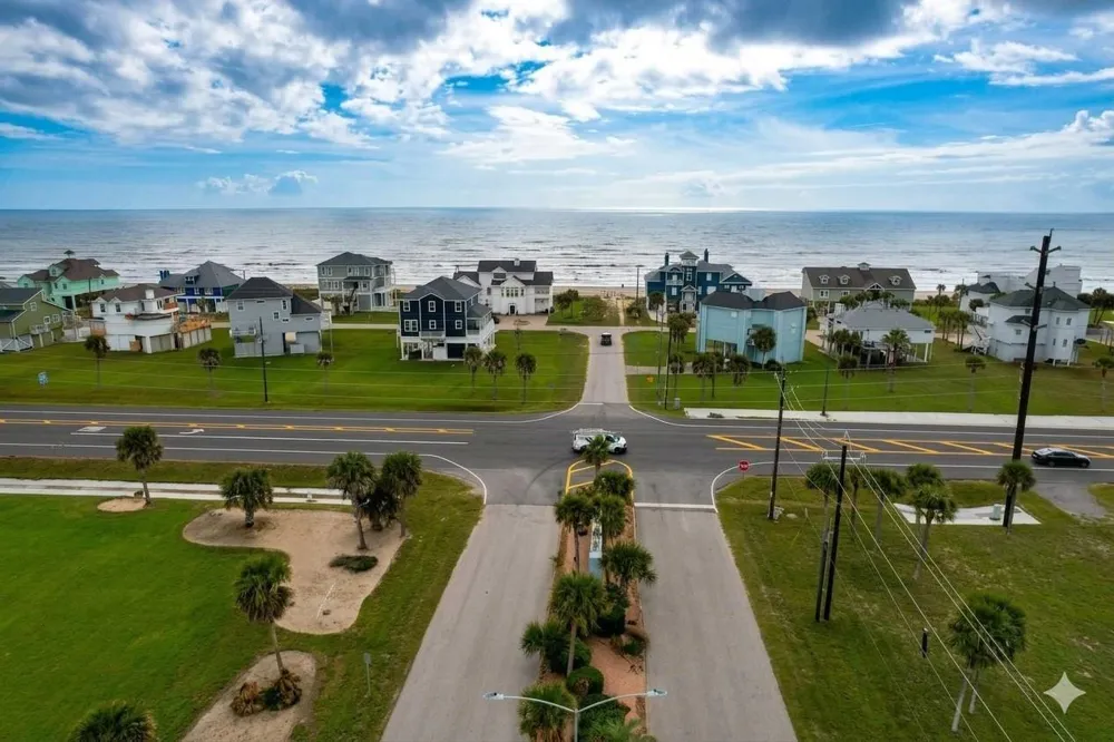 18103 Shaman Drive Galveston, TX 77554
