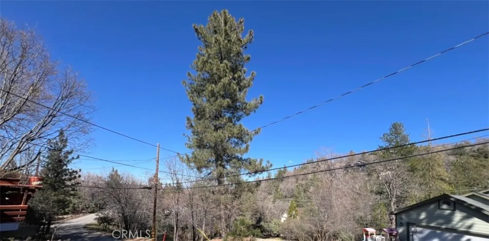 1374 Rock Ridge Lake Arrowhead, CA 92352