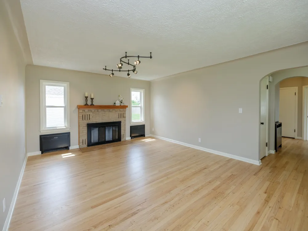 213 Schuring Road Portage, MI 49024