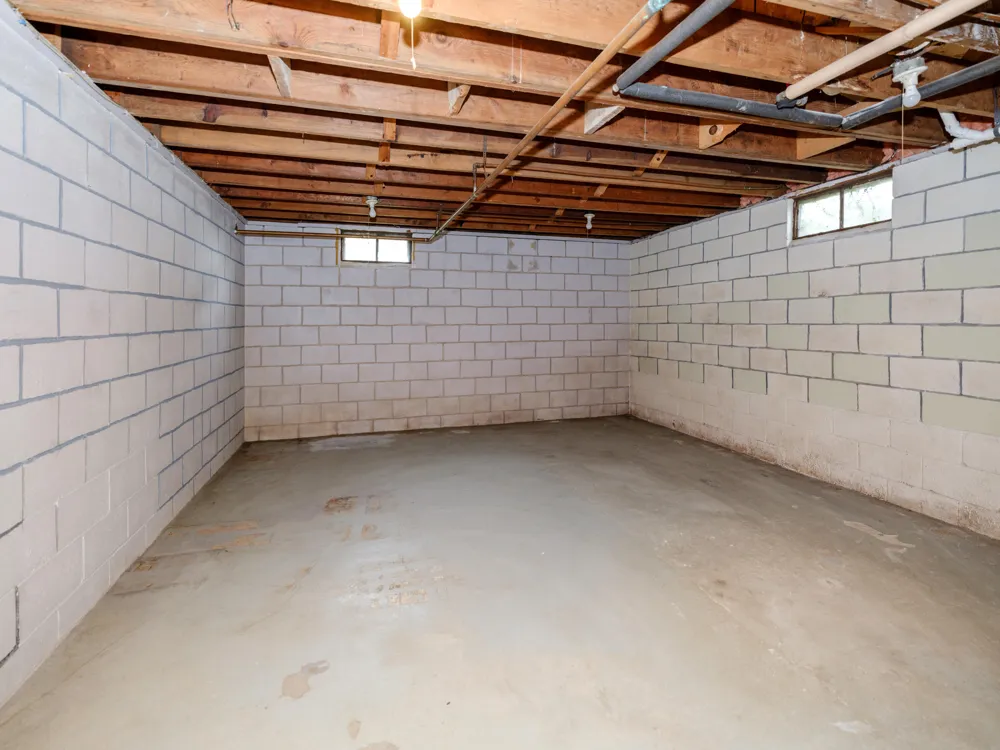 213 Schuring Road Portage, MI 49024