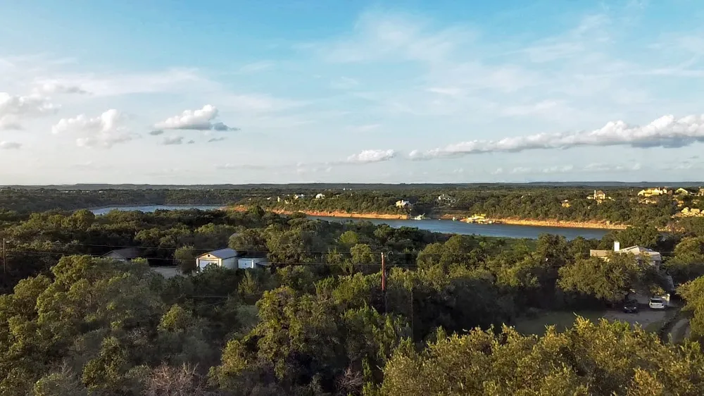 25406 Pedernales Point Drive Spicewood, TX 78669