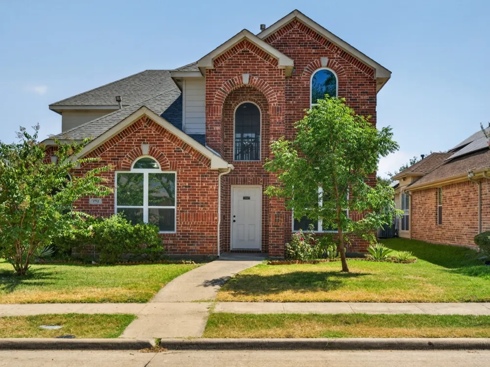 1712 Elm Spring Court Allen, TX 75002