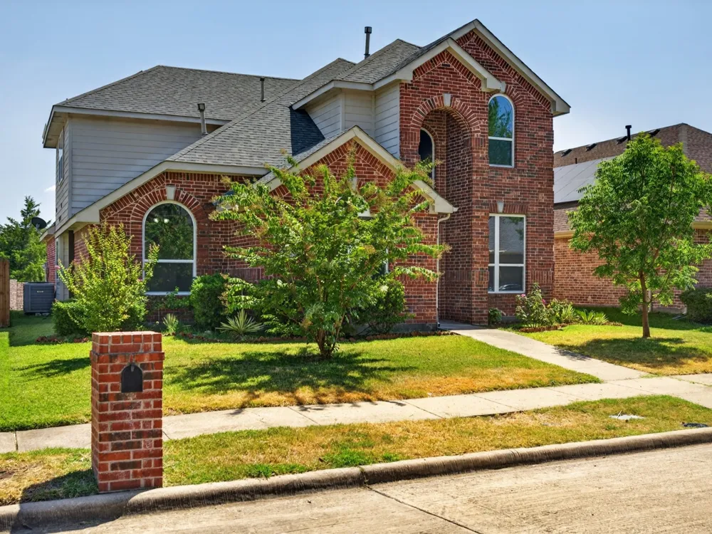 1712 Elm Spring Court Allen, TX 75002