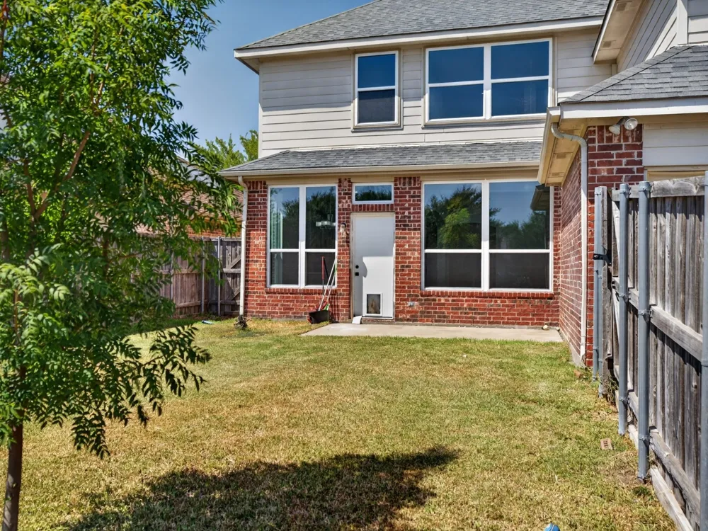 1712 Elm Spring Court Allen, TX 75002
