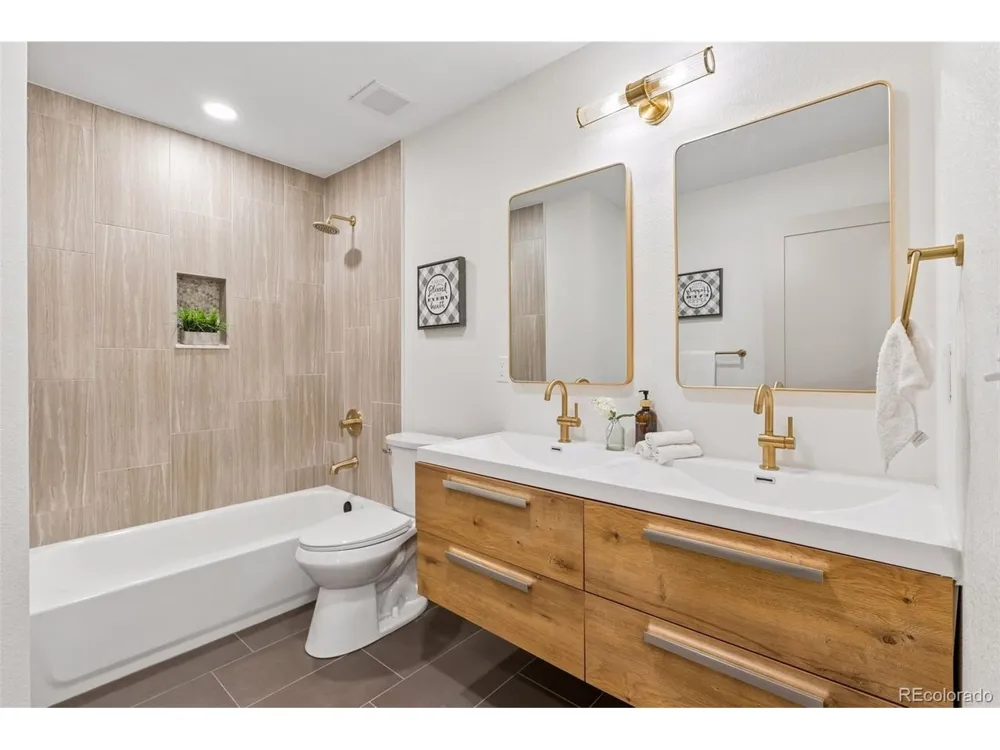 13442 W 24th Place Golden, CO 80401