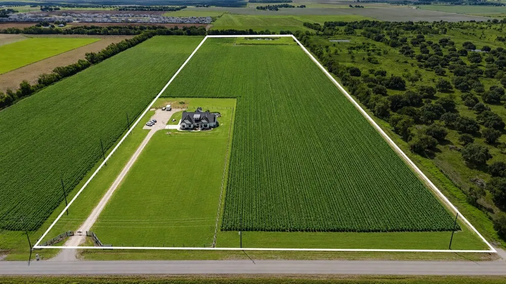 8441 Fairchild Road Richmond, TX 77469