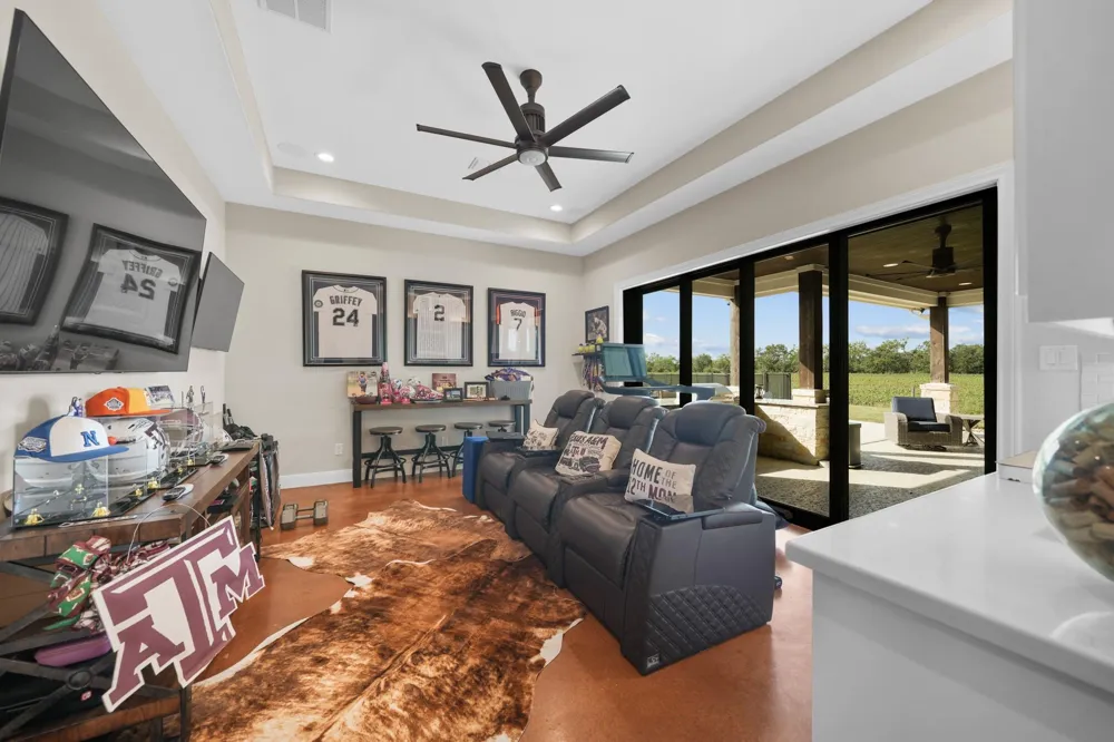 8441 Fairchild Road Richmond, TX 77469