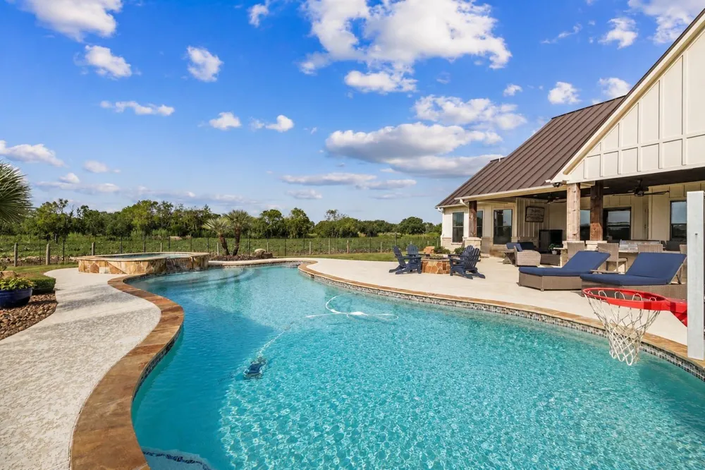 8441 Fairchild Road Richmond, TX 77469