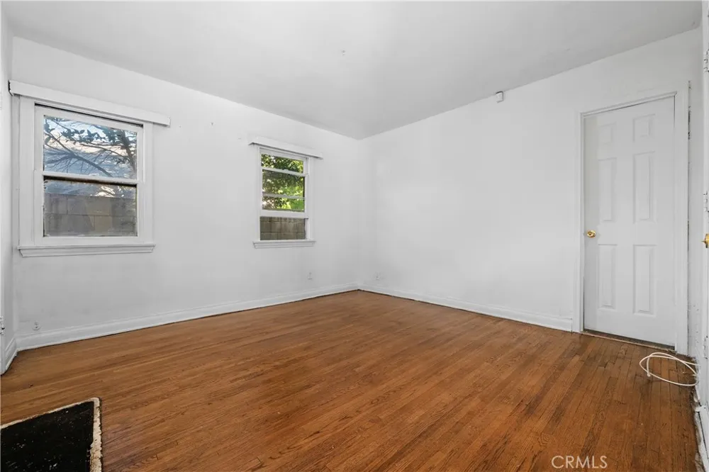 2801 Cudahy Huntington Park, CA 90255