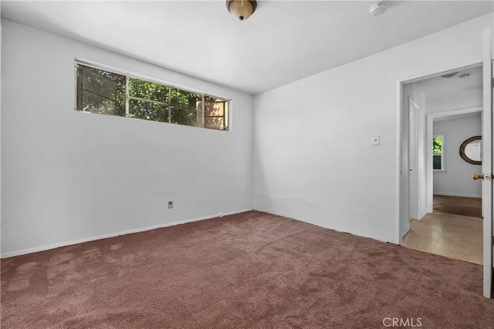 2801 Cudahy Huntington Park, CA 90255