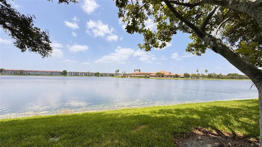 1400 SW 131st Way #305Q Pembroke Pines, FL 33027