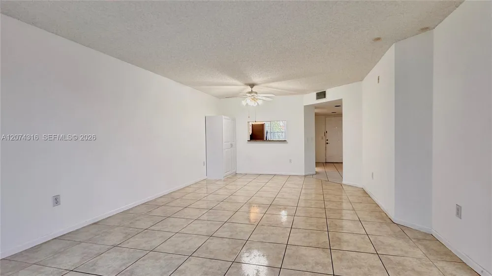 1400 SW 131st Way #305Q Pembroke Pines, FL 33027