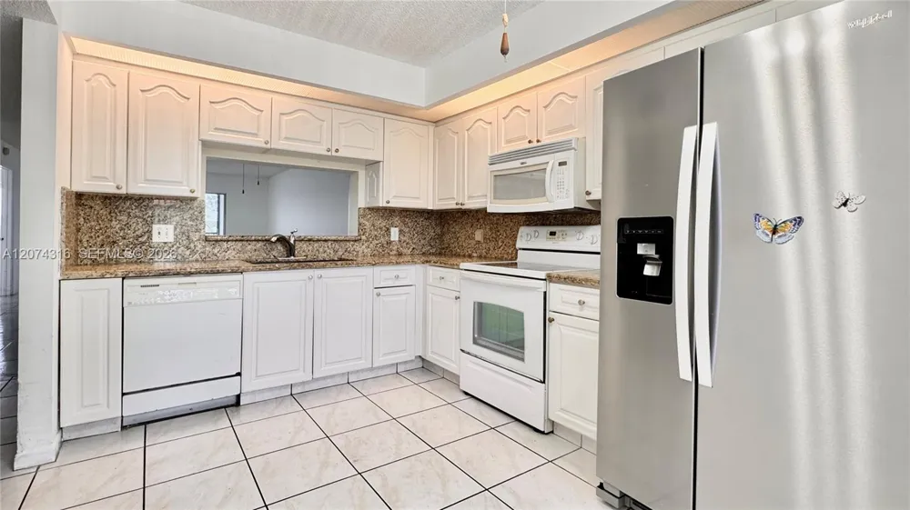 1400 SW 131st Way #305Q Pembroke Pines, FL 33027
